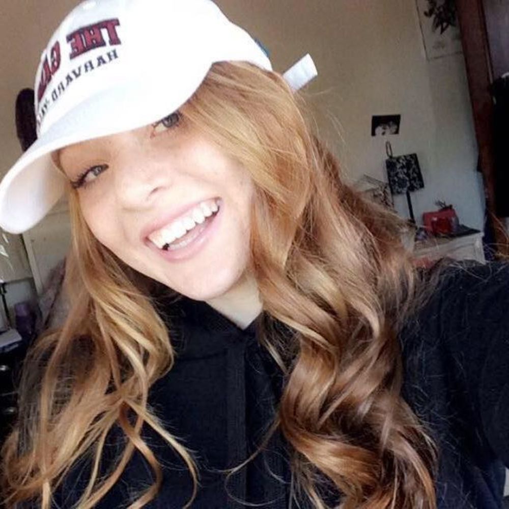 Meet your Posher, Bella